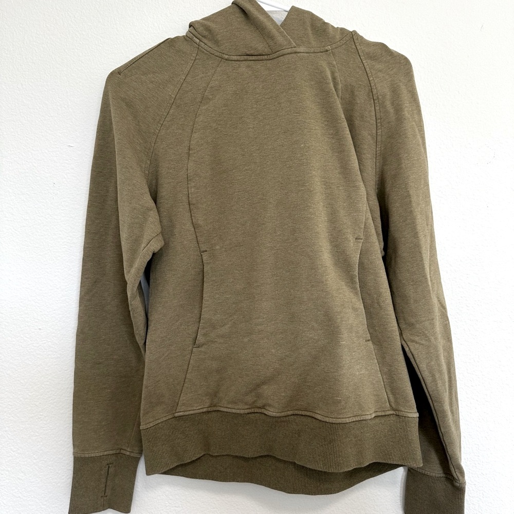 lululemon athletica olive green Loungeful Hoodie, EUC, sweatshirt